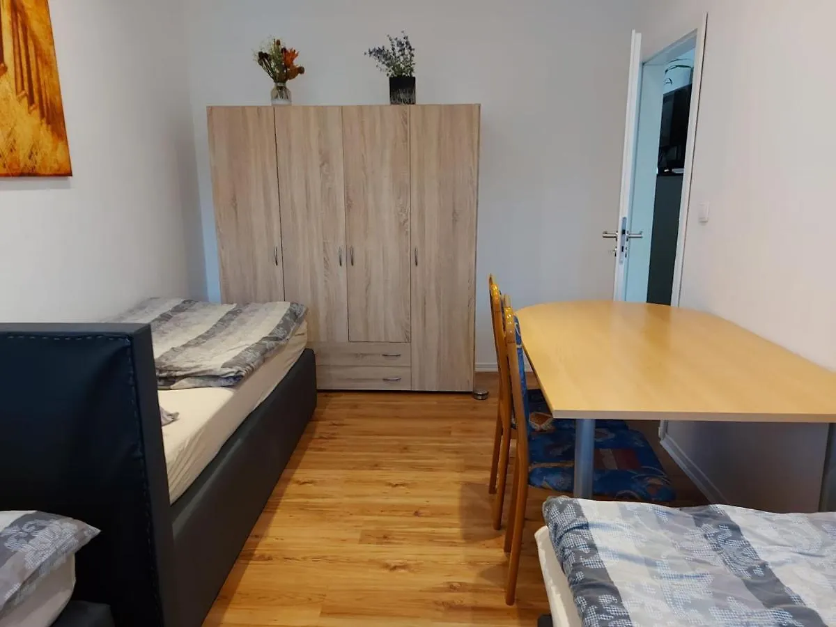 Ferienwohnung Mahlsdorf Berlin 0*,
